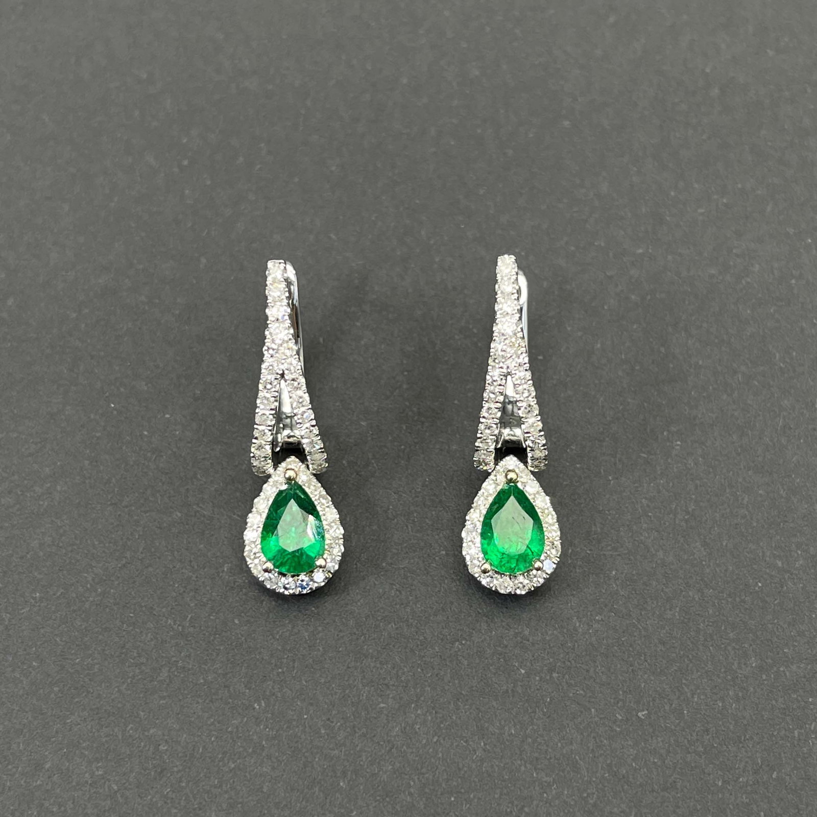 14k Gold 1.16 Ctw Vivid Green Natural Emerald & Diamond Earrings - 7