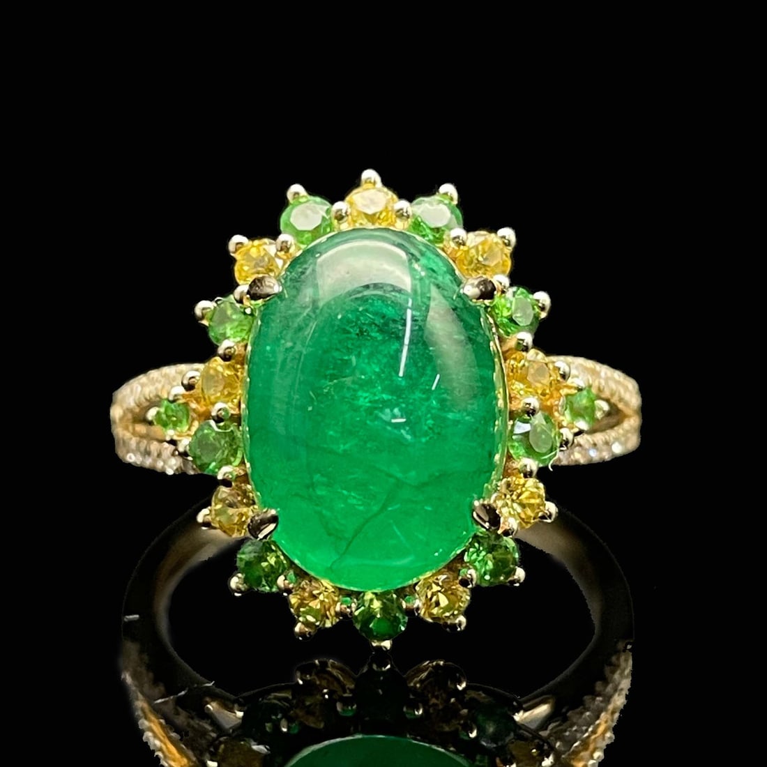 14k Gold 5.13 Ctw Vivid Green Natural Emerald & Diamond Ring (1 of 5)