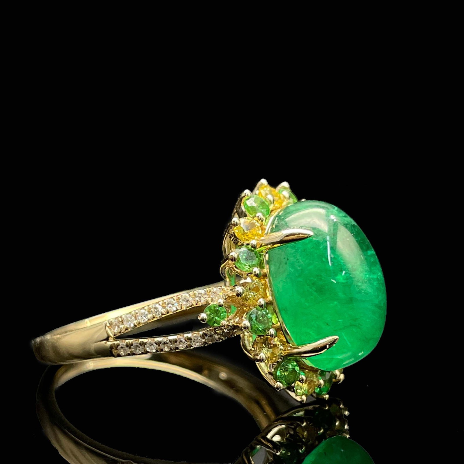 14k Gold 5.13 Ctw Vivid Green Natural Emerald & Diamond Ring - 3