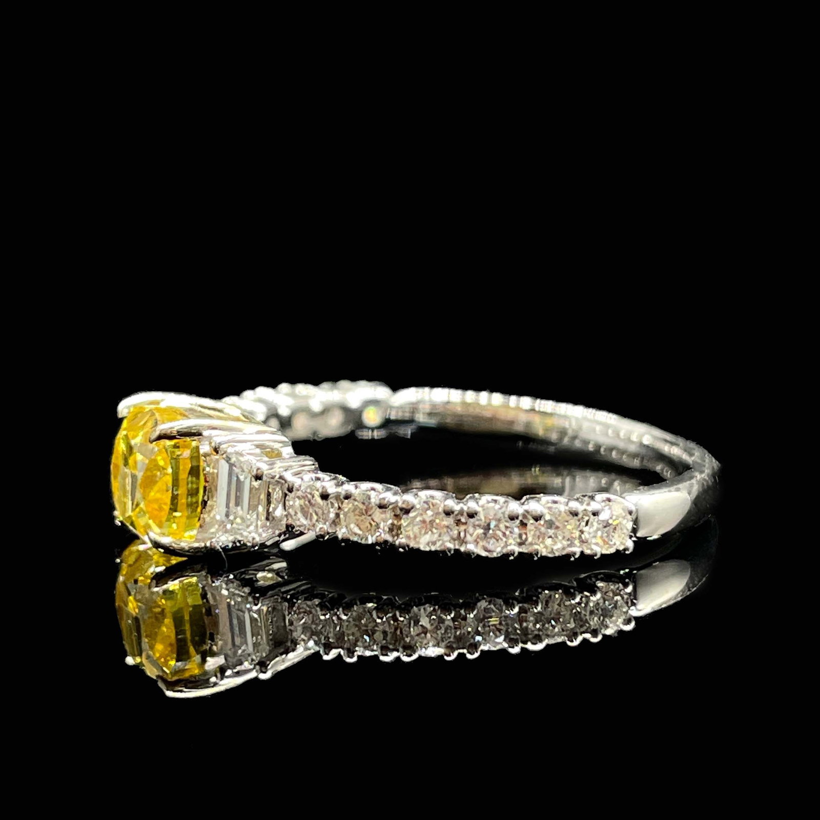 Gia Certified 14k Gold 1 Ct Natural Yellow Diamond & Diamond Ring - 3