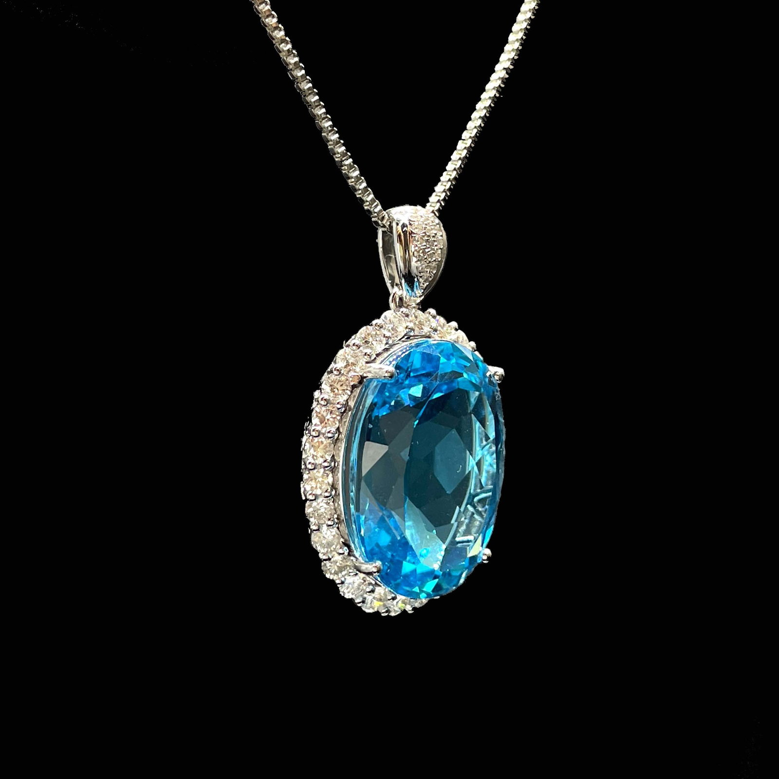14k Gold 18.28 Ctw Natural Topaz & Diamond Pendant( Without Chain ) - 3