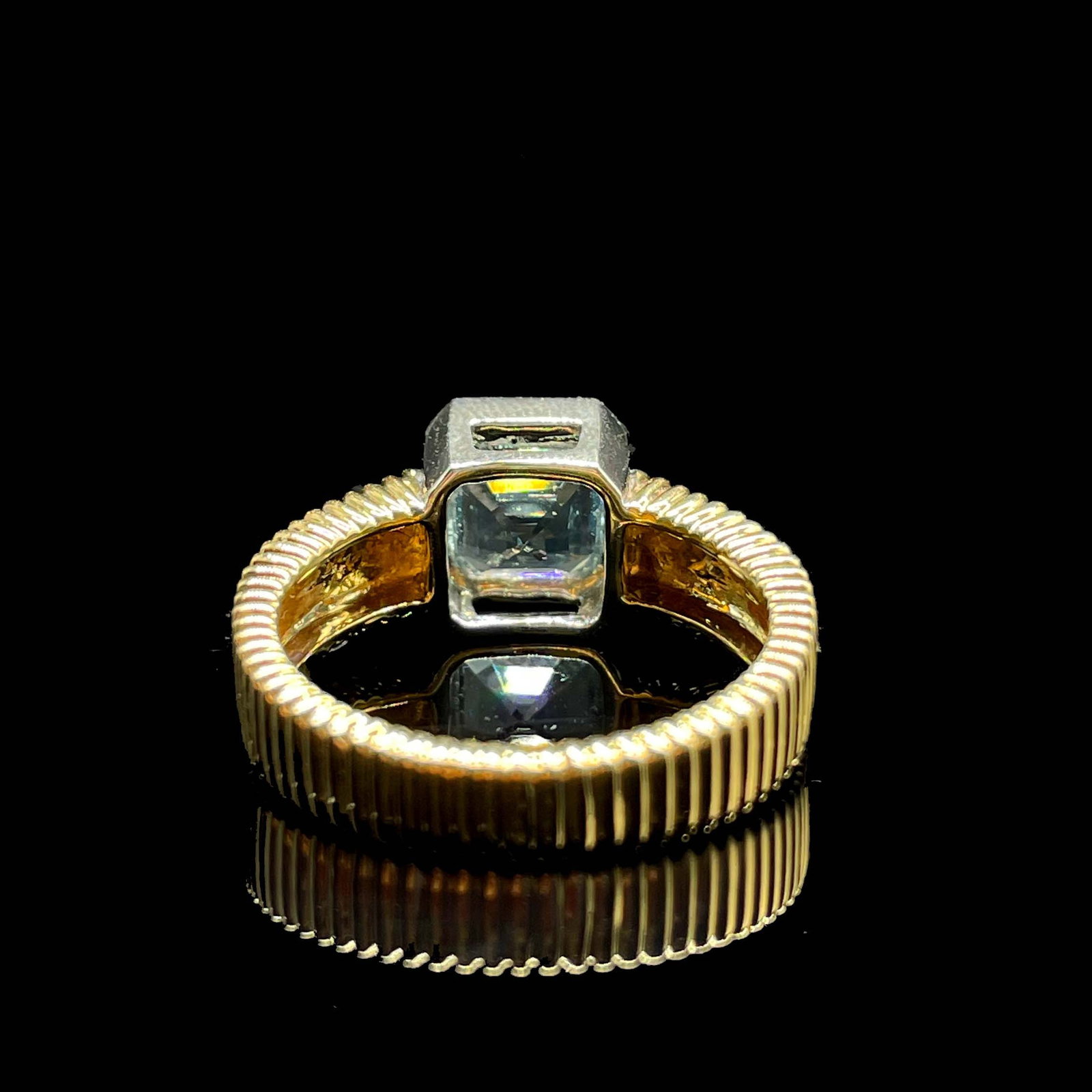 14k Gold 2.16 Ct Natural Aquamarine Ring - 4