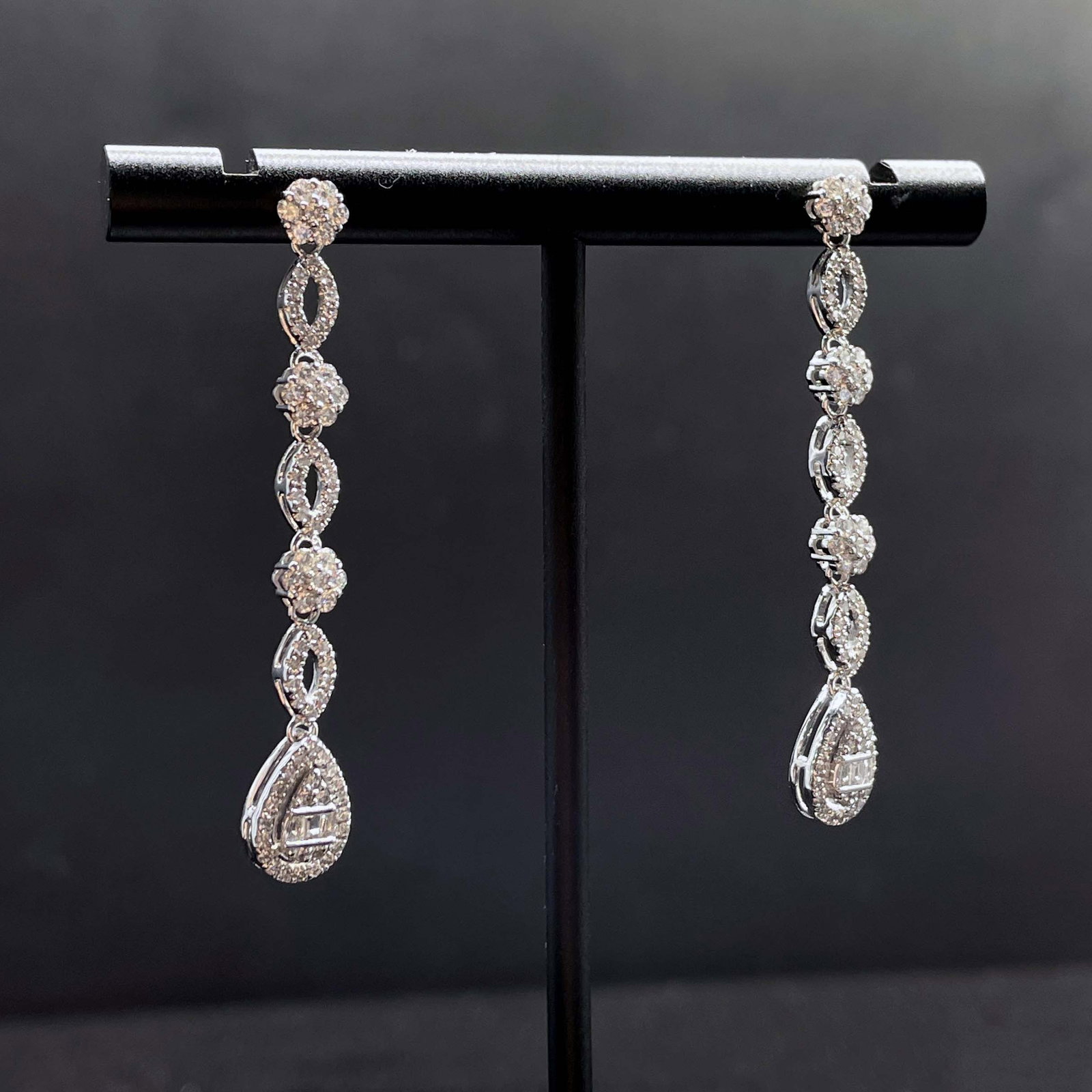 14k Gold 1.02 Ct Natural H Diamond Earrings - 2