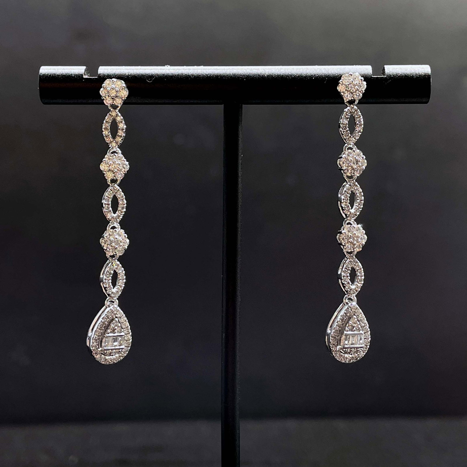 14k Gold 1.02 Ct Natural H Diamond Earrings - 4