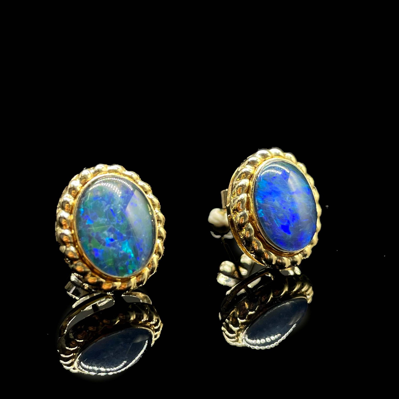 14k Gold 1.3 Ct Natural Opal Earrings - 2
