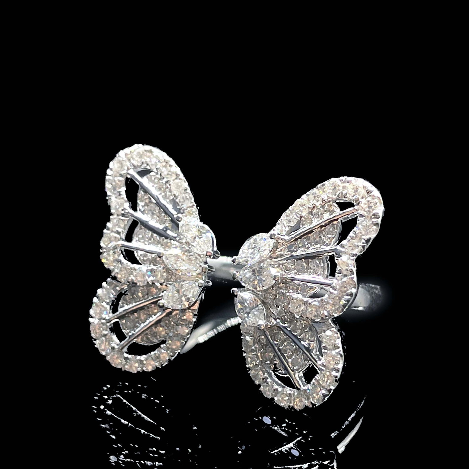 14k Gold 0.92 Ct Natural H Diamond & Butterfly Ring - 2