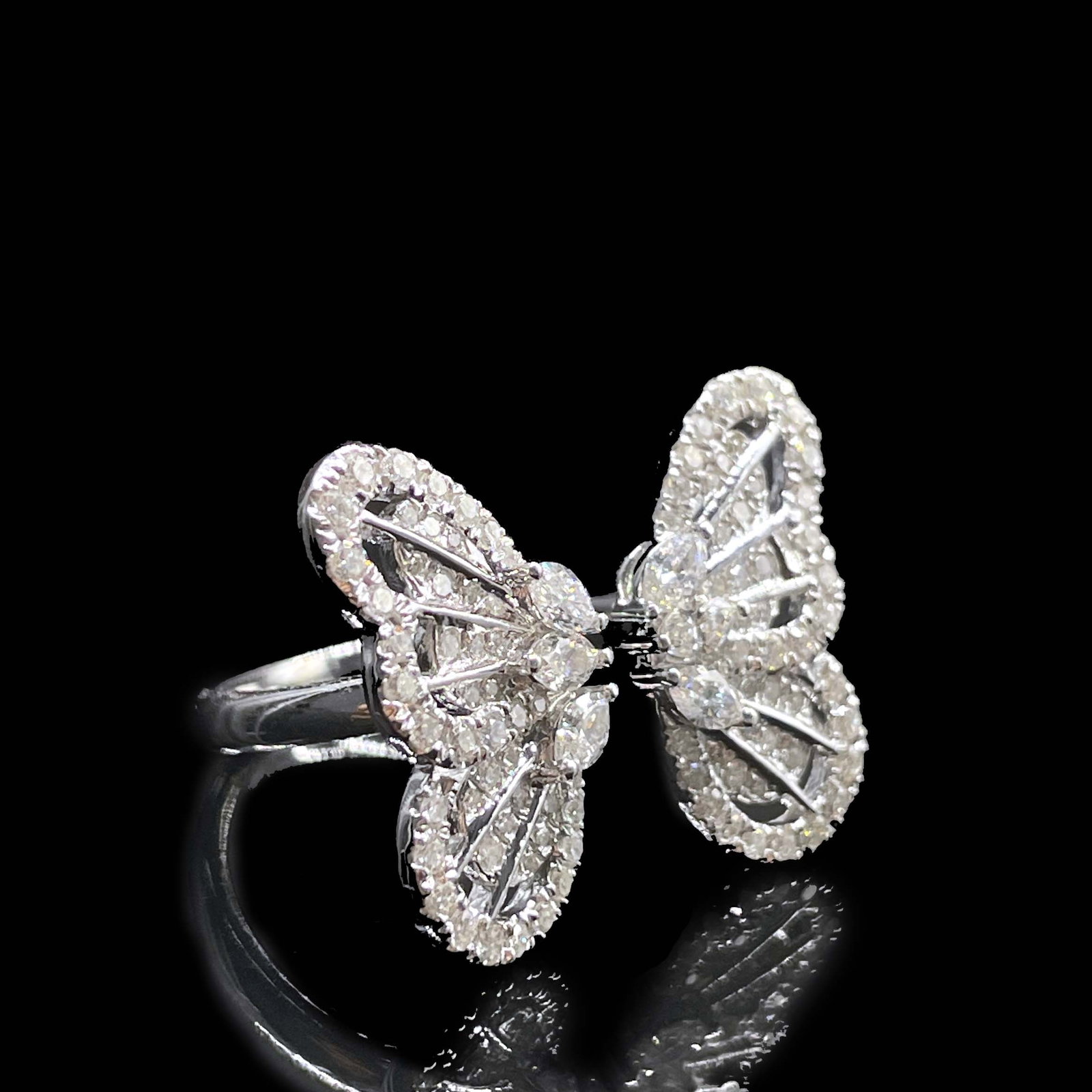 14k Gold 0.92 Ct Natural H Diamond & Butterfly Ring - 3