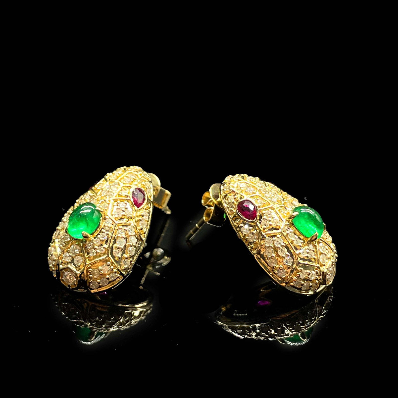 14k Gold 1.12 Ctw Natural Emerald & Diamond & Snake Earrings - 2