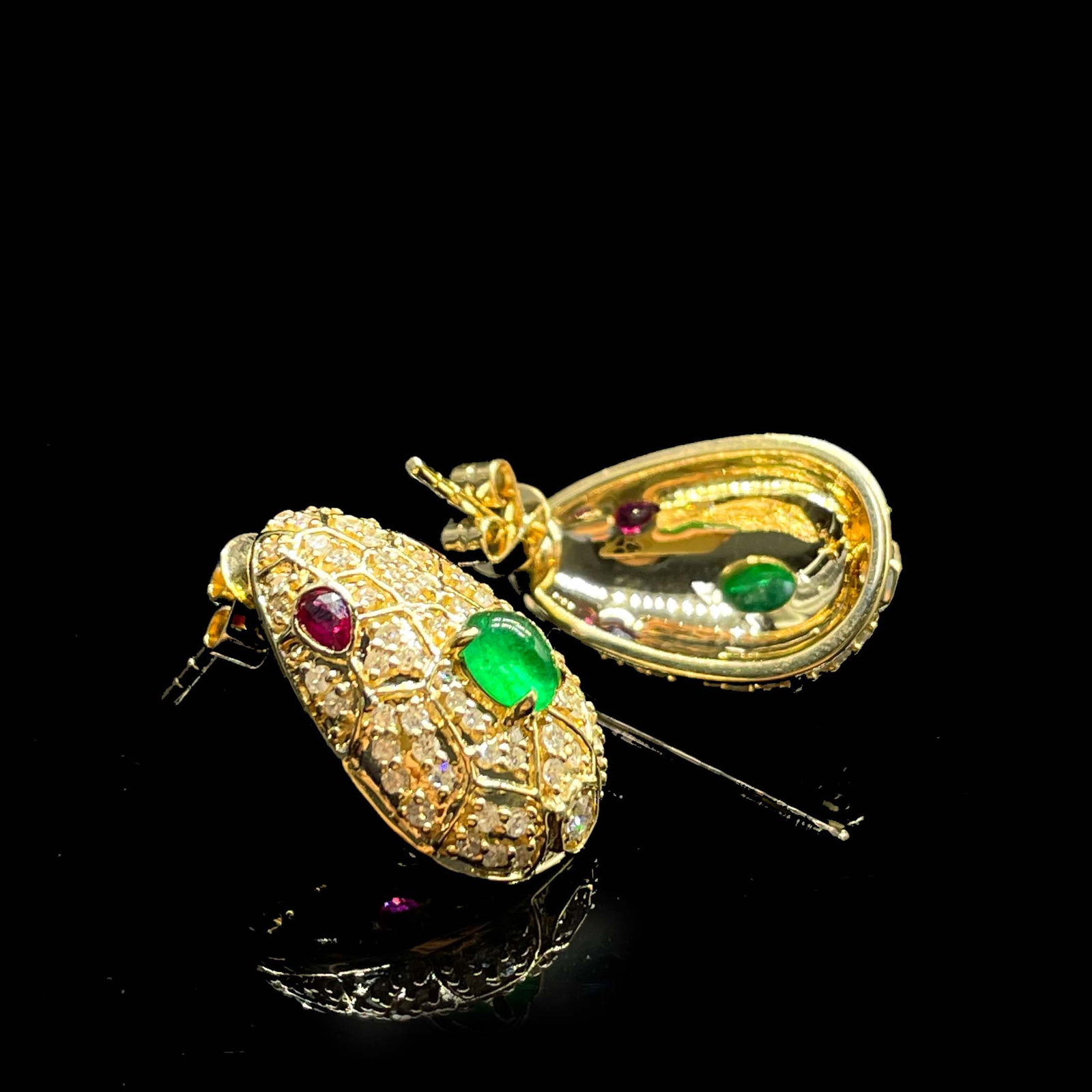 14k Gold 1.12 Ctw Natural Emerald & Diamond & Snake Earrings - 4
