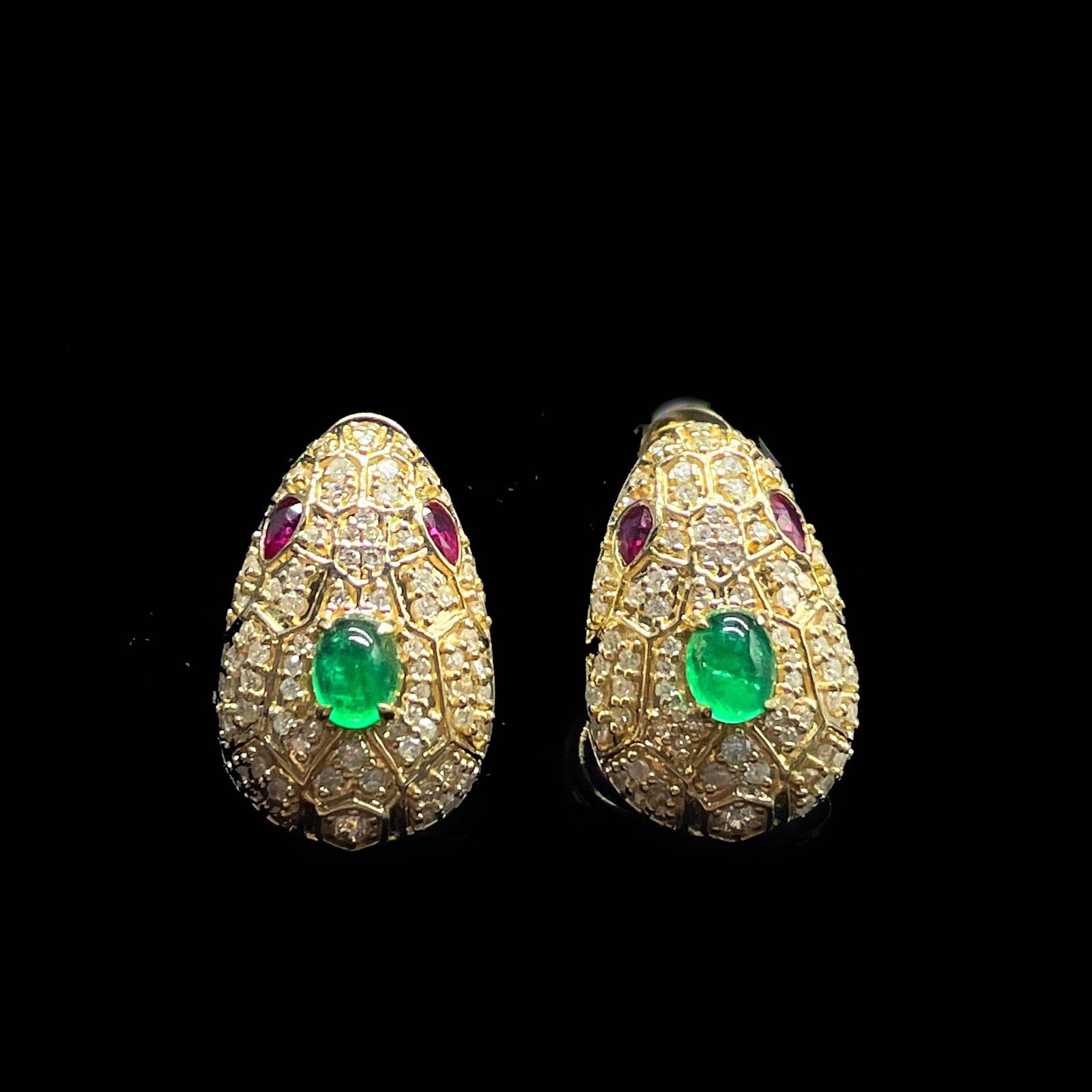 14k Gold 1.12 Ctw Natural Emerald & Diamond & Snake Earrings - 5