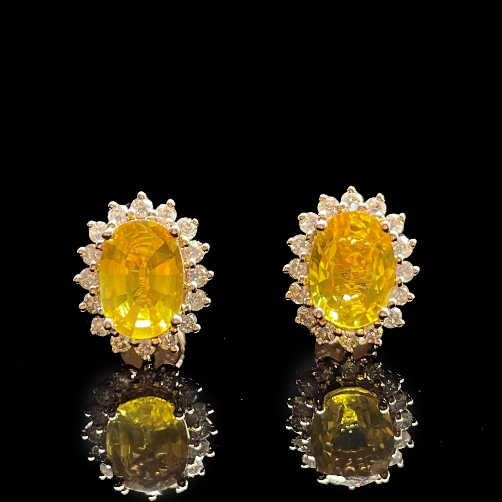 14k Gold 1.93 Ctw Natural Sapphire & Diamond Earrings: Ref:231168299 // gold content:14k gold // main gemstone:sapphire // shape:oval // carat weight:1. 58ct // color:yellow // treatment:natural // // adjacent gemstone 2 : diamond // shape:round // carat