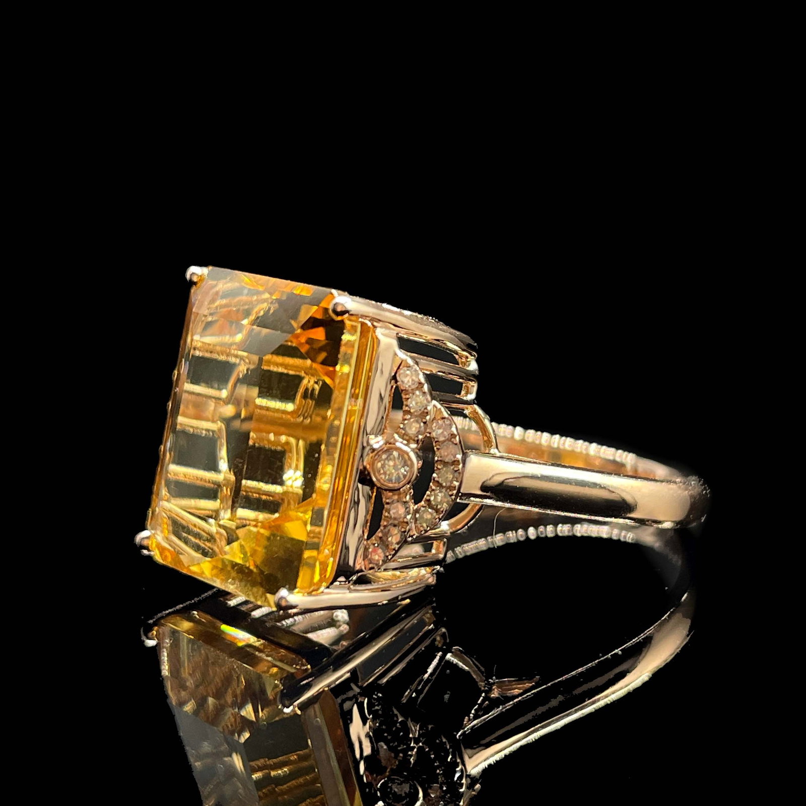 14k Gold 9.93 Ctw Natural Citrine & Diamond Ring - 3