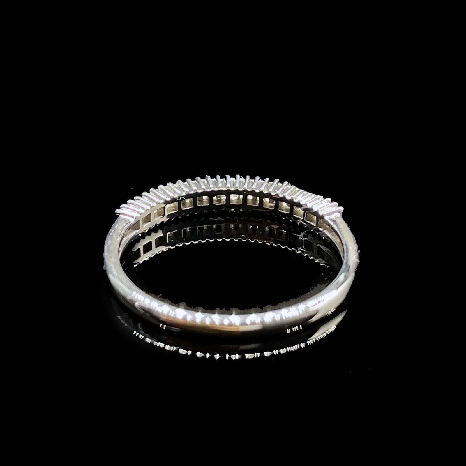 14k Gold 0.26 Ct Natural H Diamond Ring - 4
