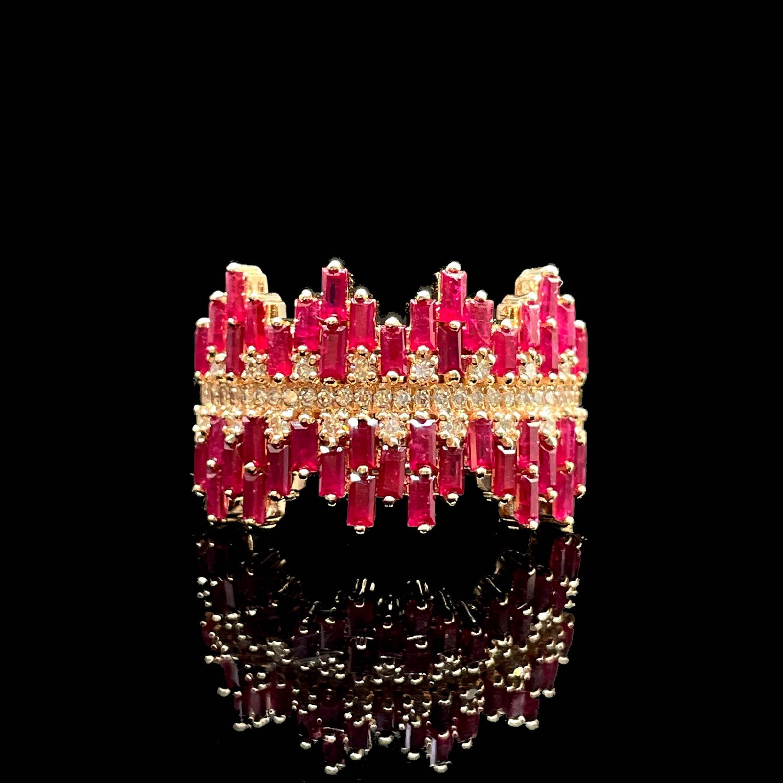 14k Gold 1.57 Ctw Natural Ruby & Diamond Ring: Ref:231168308 // gold content:14k gold // ring size:7. 25us // // main gemstone:ruby // shape:rectangle // carat weight:1. 32ct // color:red // treatment:natural // // adjacent gemstone 2 : diamond