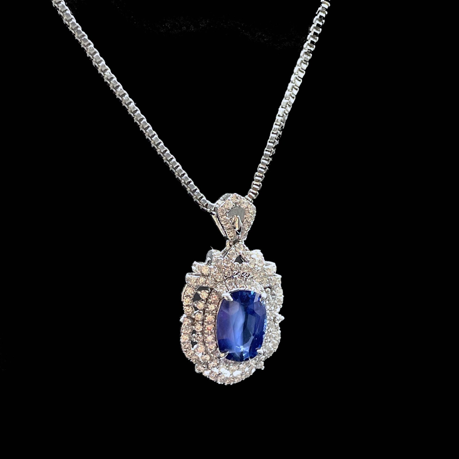 14k Gold 1.55 Ctw Natural Sapphire & Diamond Pendant( Without Chain ) - 3