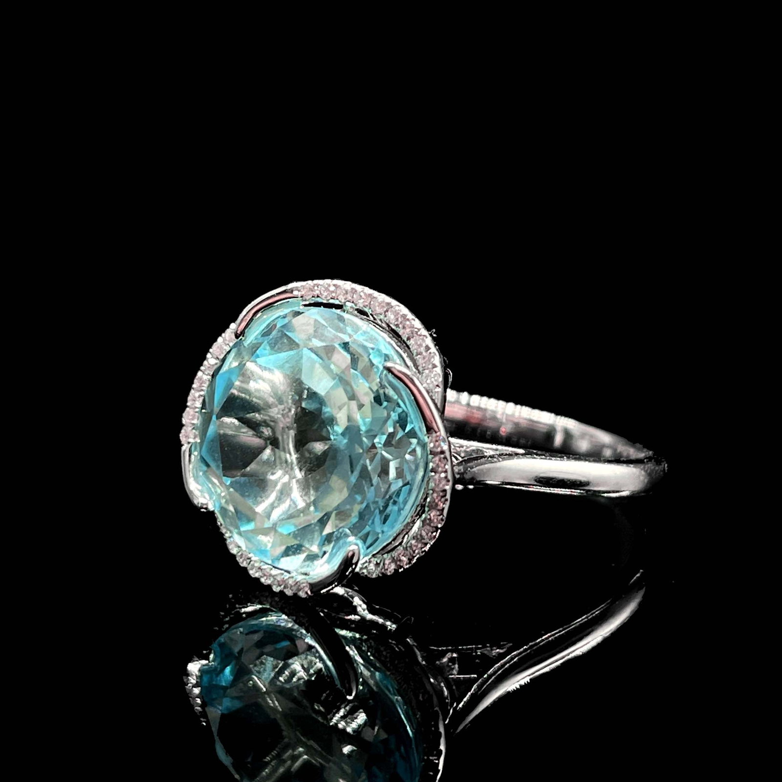 14k Gold 7.18 Ctw Natural Topaz & Diamond Ring - 3