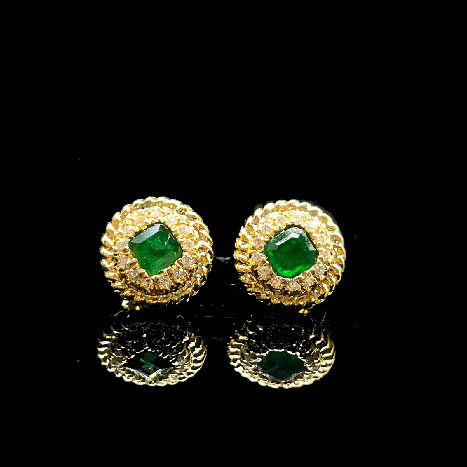 14k Gold 0.46 Ctw Vivid Green Natural Emerald & Diamond Earrings (1 of 5)