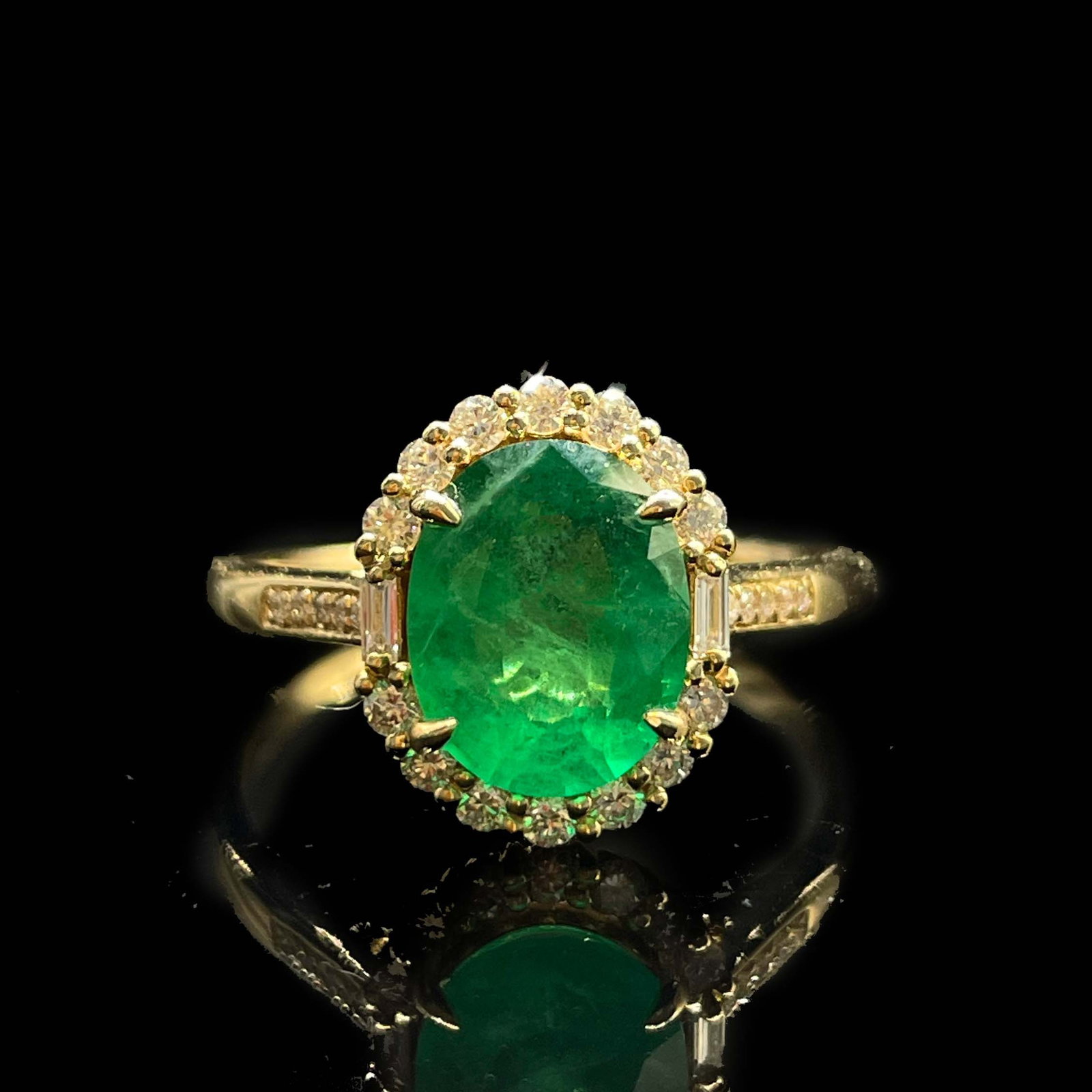 14k Gold 1.70 Ctw Vivid Green Natural Emerald & Diamond Ring: Ref:231168325 // gold content:14k gold // ring size:7. 25us // // main gemstone:emerald // shape:oval // carat weight:1. 42ct // color:vivid green // treatment:natural // // adjacent gemstone 2 :