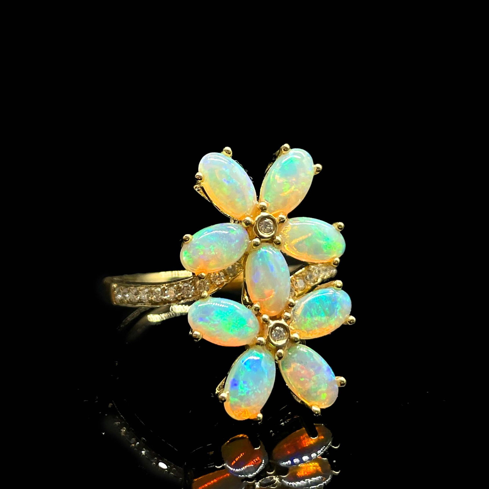 14k Gold 1.80 Ctw Natural Opal & Diamond Ring - 4
