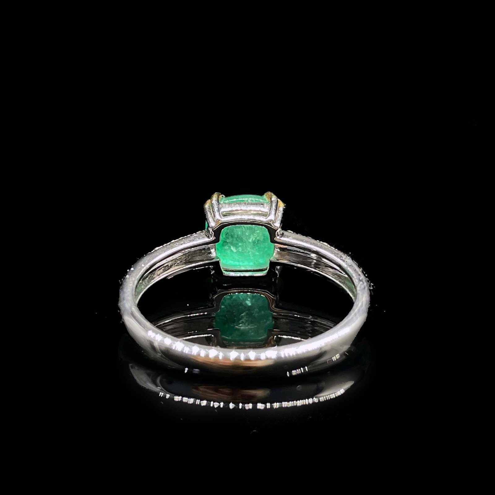 14k Gold 1.87 Ctw Natural Emerald & Diamond Ring - 5