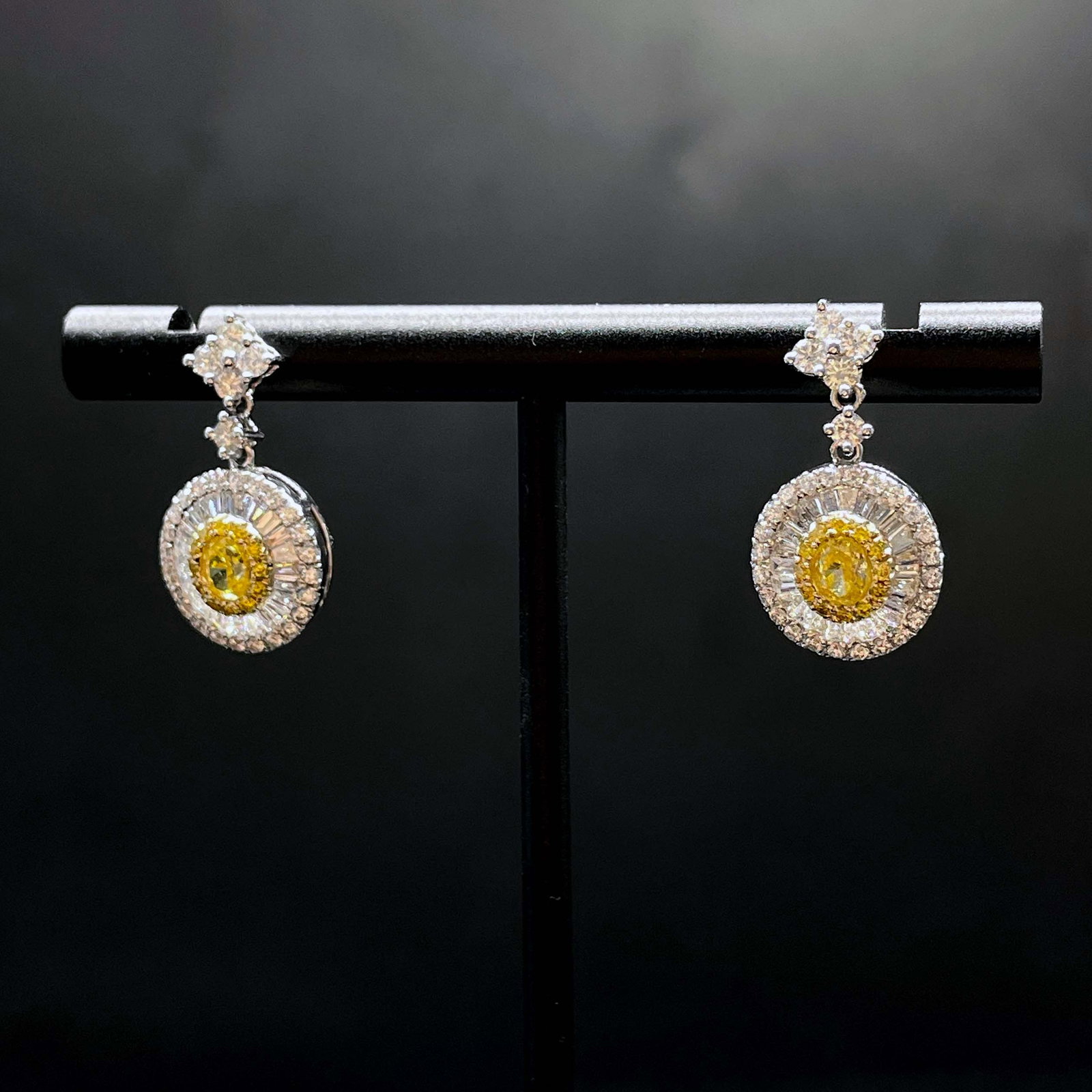 14k Gold 1.32 Ct Natural Color Diamond Earrings - 4