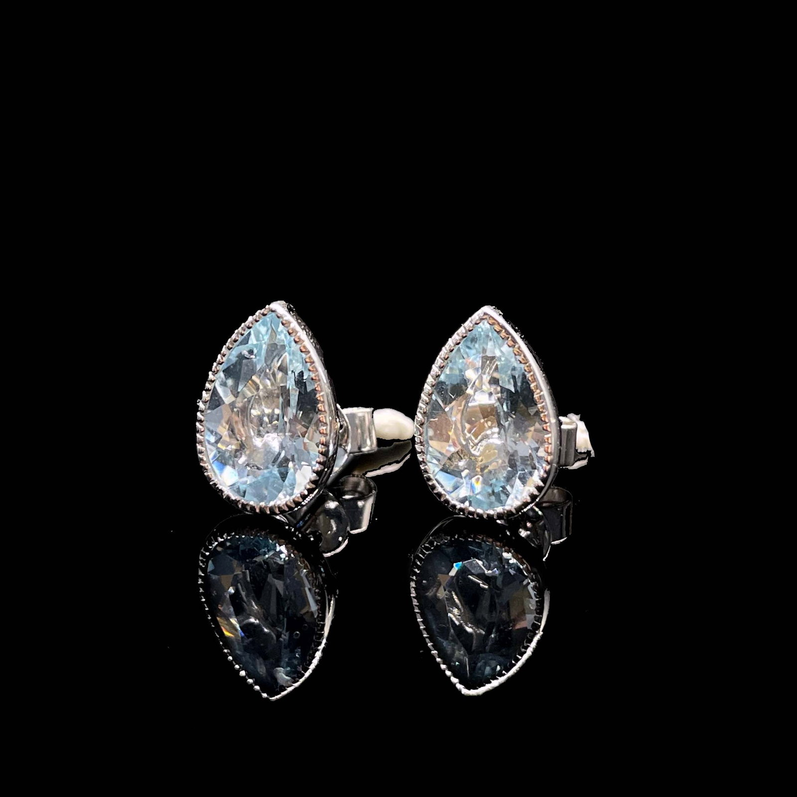 14k Gold 2.2 Ct Natural Blue Diamond Earrings - 2
