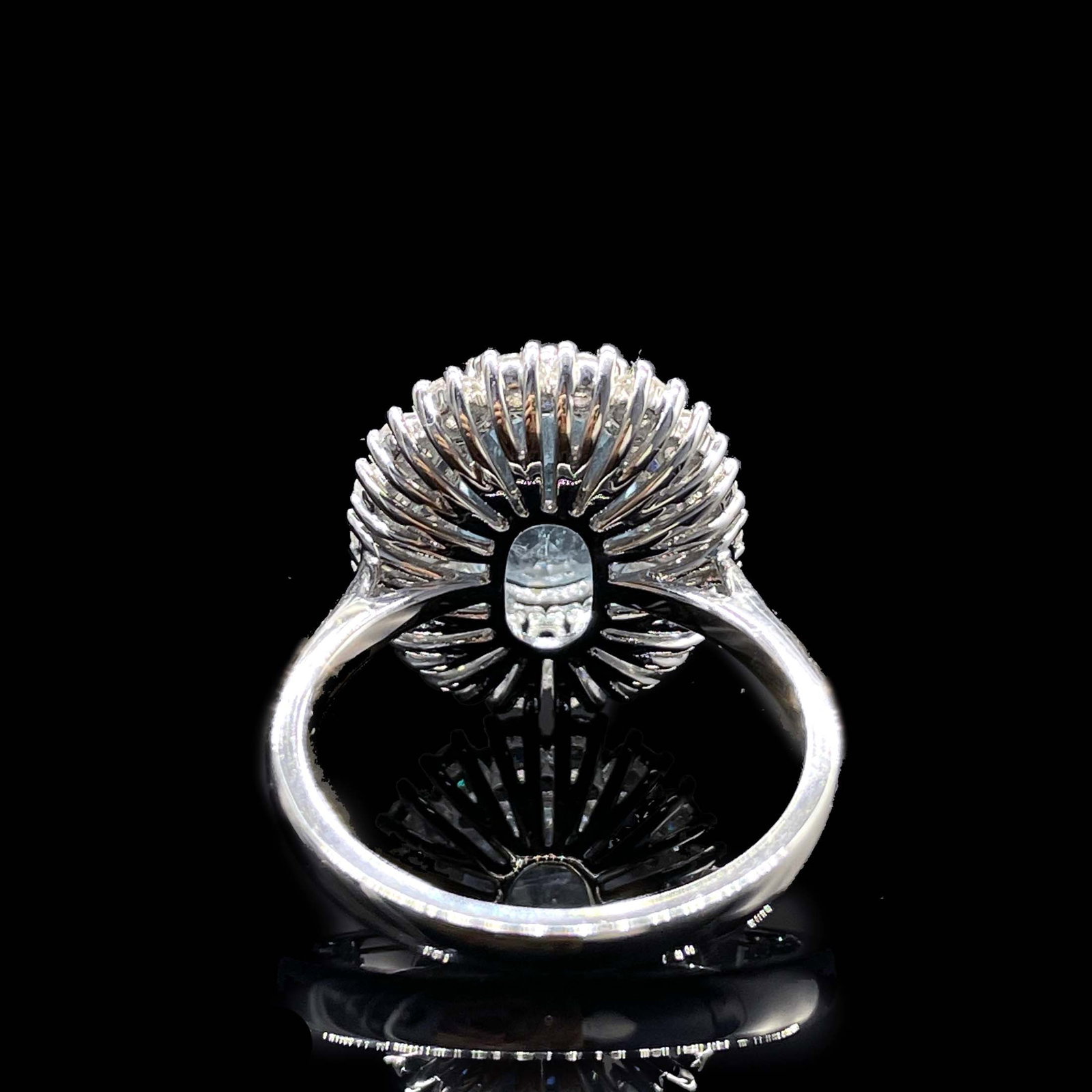 14k Gold 3.29 Ctw Natural Aquamarine & Diamond Ring - 6