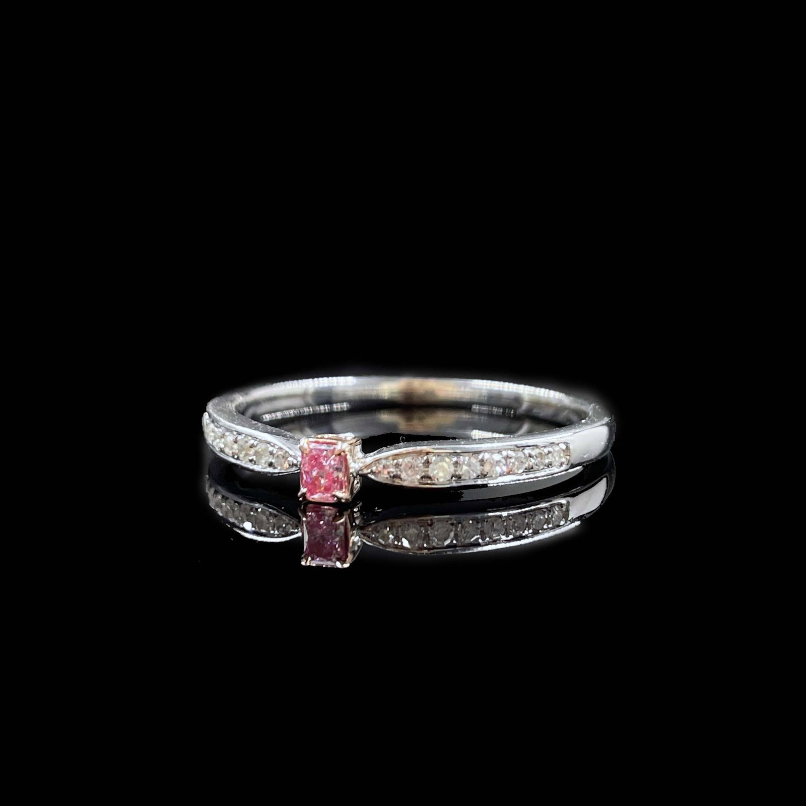 14k Gold 0.17 Ctw Natural Pink Diamond & Diamond Ring - 3