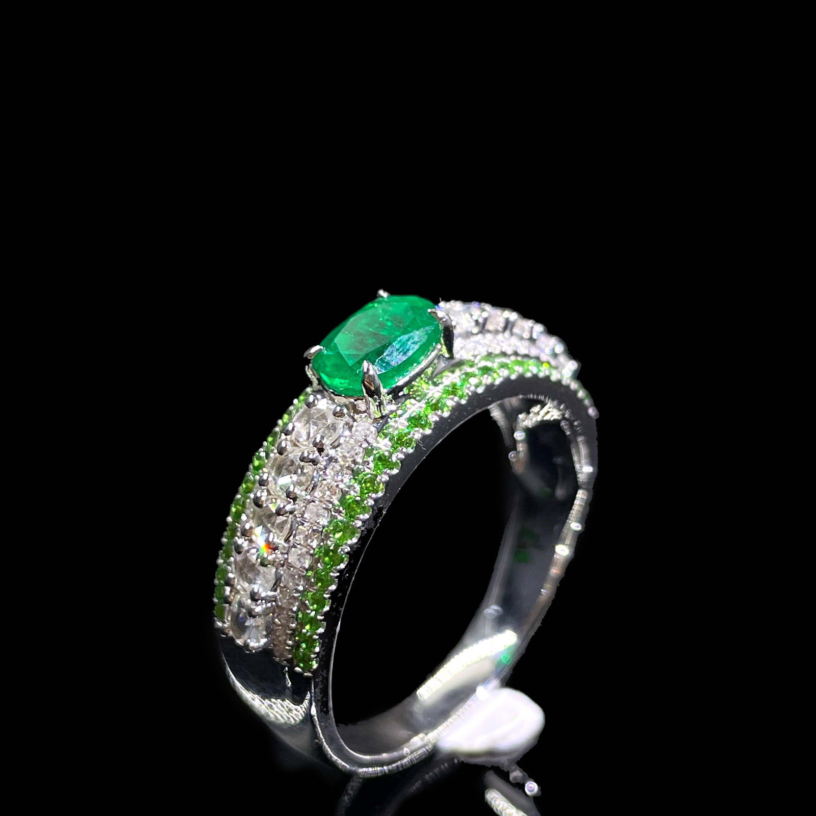 14k Gold 1.18 Ctw Vivid Green Natural Emerald & Diamond Ring - 6