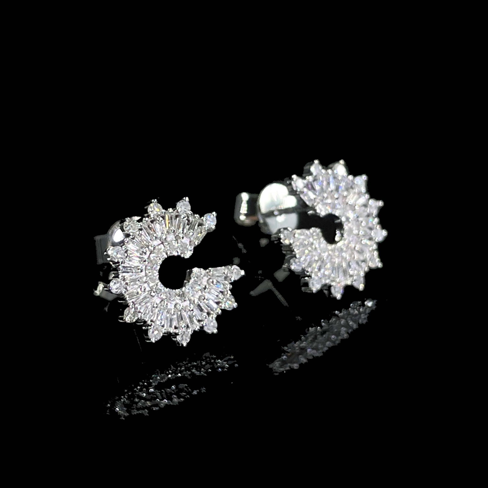 14k Gold 0.52 Ct Natural H Diamond Earrings - 6