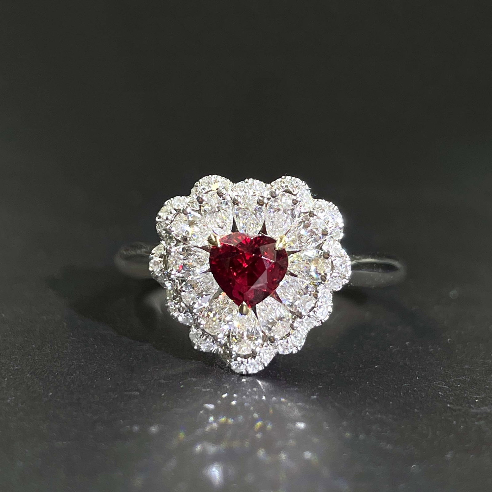 14k Gold 1.12 Ctw Natural Ruby & Diamond Ring - 3