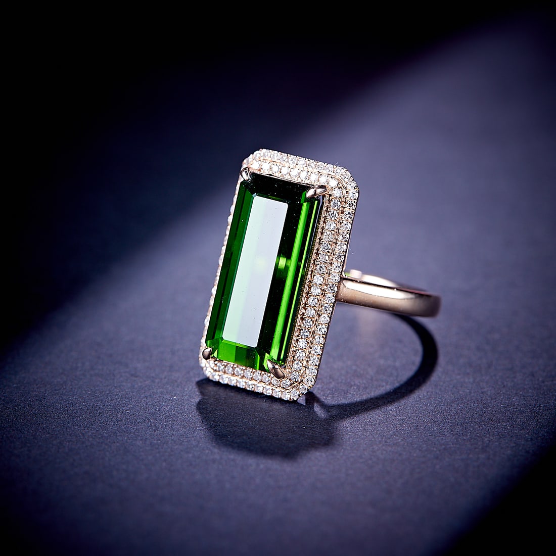 14k Gold 6.41 Ctw Natural Tourmaline & Diamond Ring: Ref:231168401 // gold content:14k gold // ring size:7. 25us // // main gemstone:tourmaline // shape:octagonal // carat weight:5. 9ct // color:green // treatment:natural // // adjacent gemstone 2 :