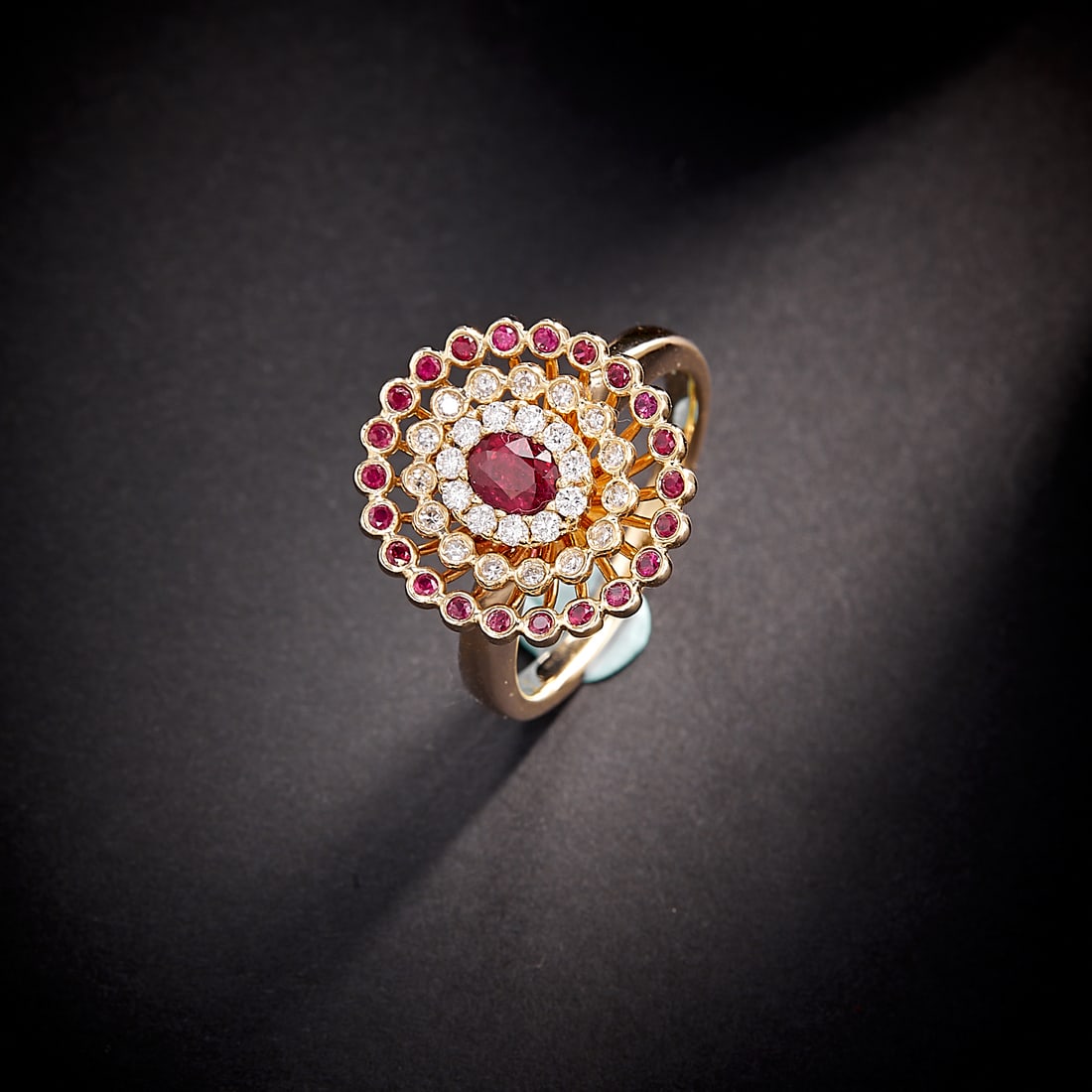 14k Gold 0.70 Ctw Natural Ruby & Diamond Ring - 5