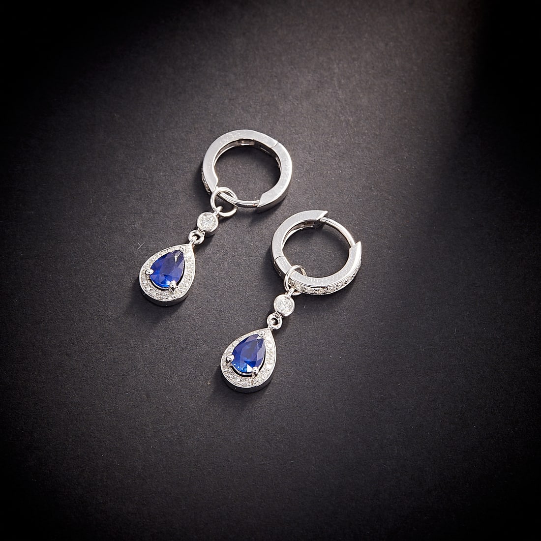 14k Gold 1.98 Ct Vivid Blue Natural Sapphire & Diamond Earrings - 3