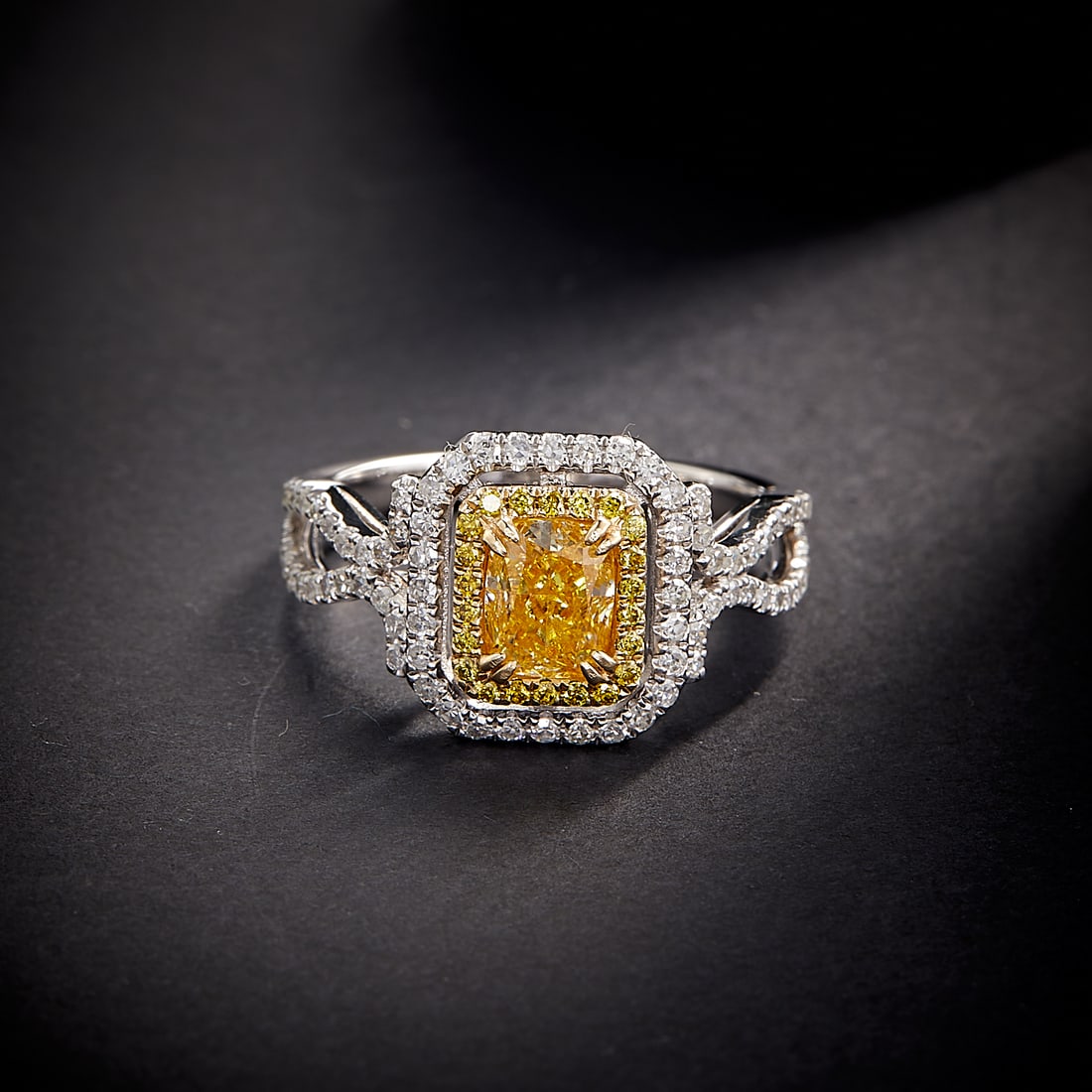 14k Gold 1.76 Ctw Natural Yellow Diamond & Diamond Ring: Ref:231168421 // gold content:14k gold // ring size:7. 25us // // main gemstone:yellow diamond // shape:cushion // carat weight:1. 01ct // color:yellow // treatment:natural // // adjacent gemstone 2 :