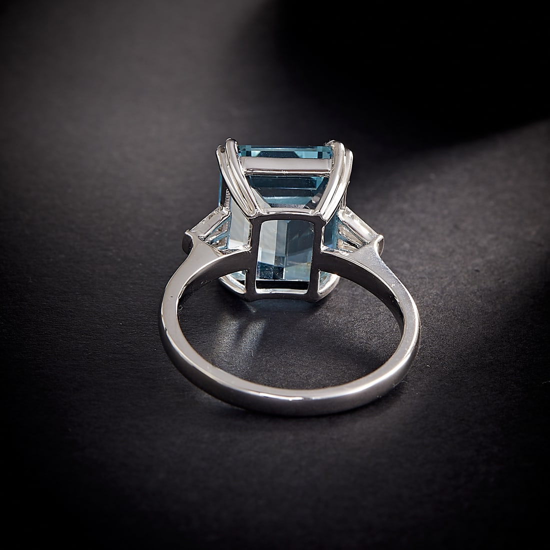 14k Gold 5.36 Ctw Natural Aquamarine & Diamond Ring - 4