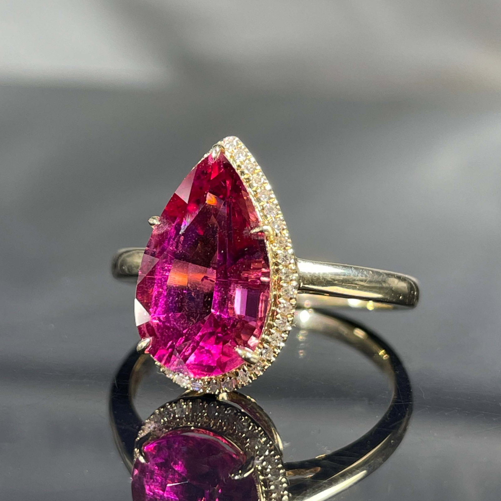 14k Gold 3.28 Ctw Natural Tourmaline & Diamond Ring - 4