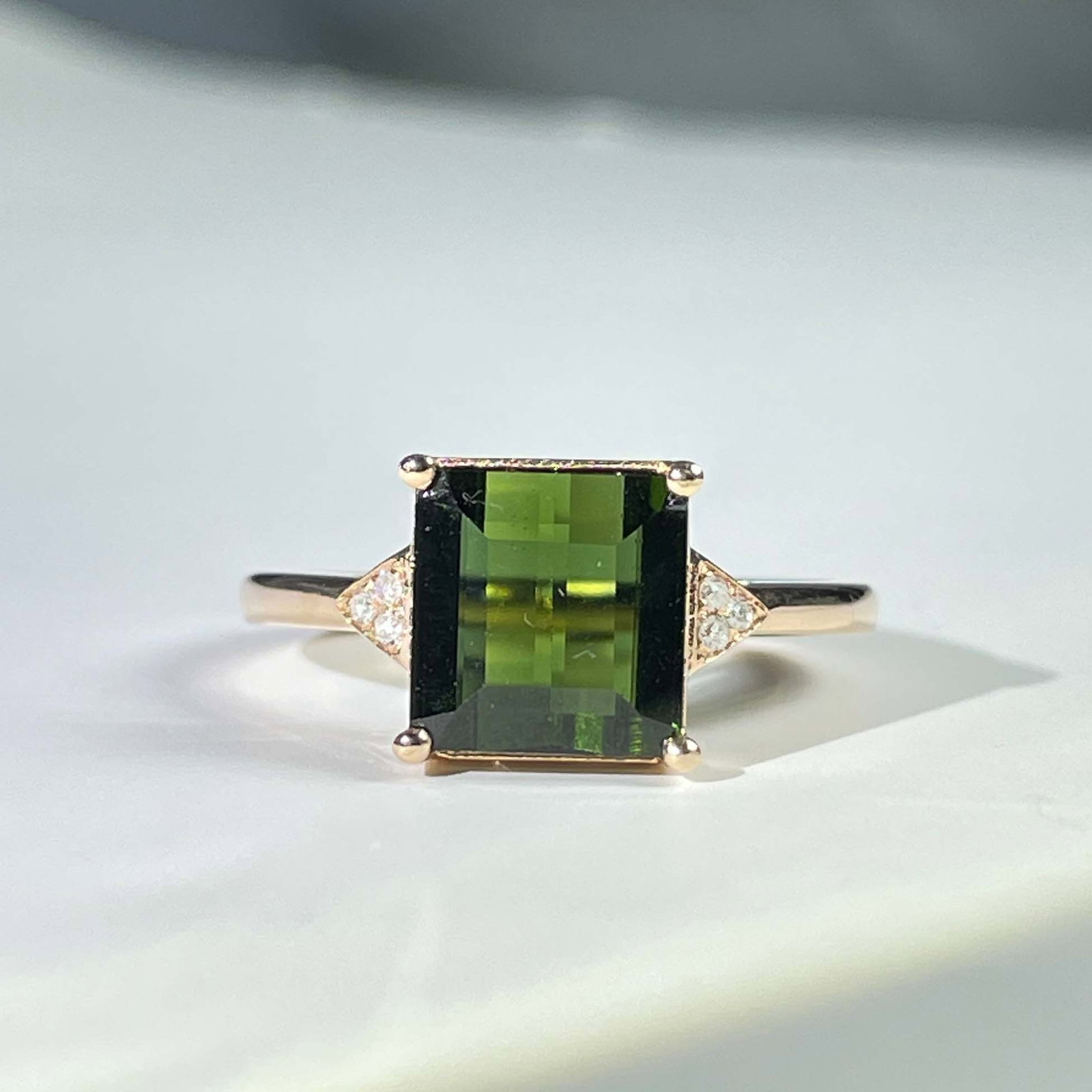 14k Gold 3.03 Ctw Natural Tourmaline & Diamond Ring: Ref:231168432 // gold content:14k gold // ring size:7. 25us // // main gemstone:tourmaline // shape:octagonal // carat weight:3ct // color:green // treatment:natural // // adjacent gemstone 2 :