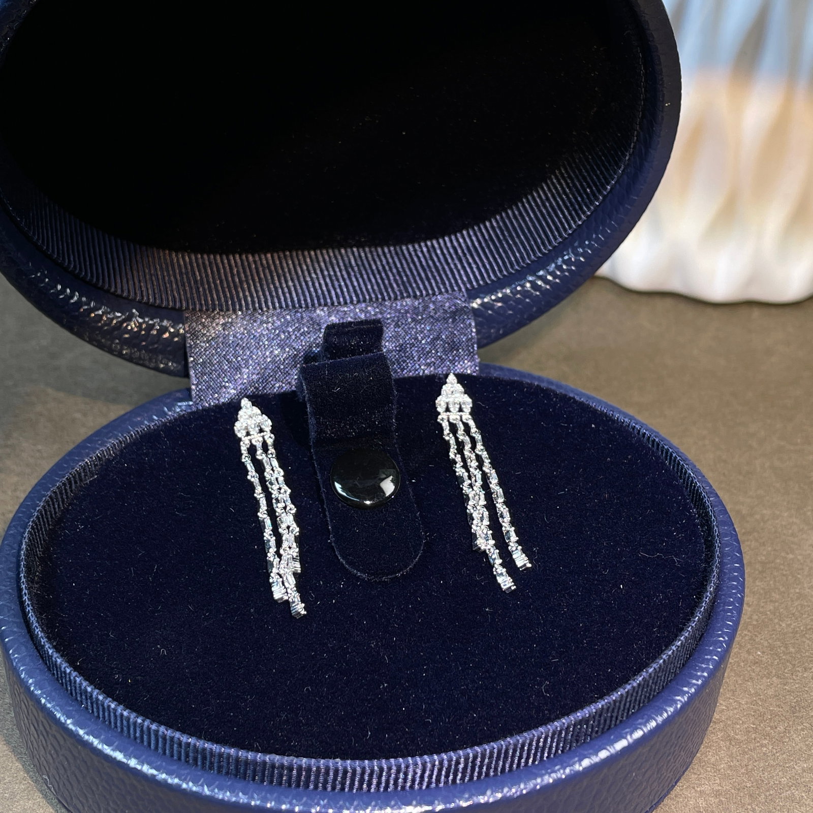 14k Gold 0.58 Ct Natural H Diamond Earrings - 5