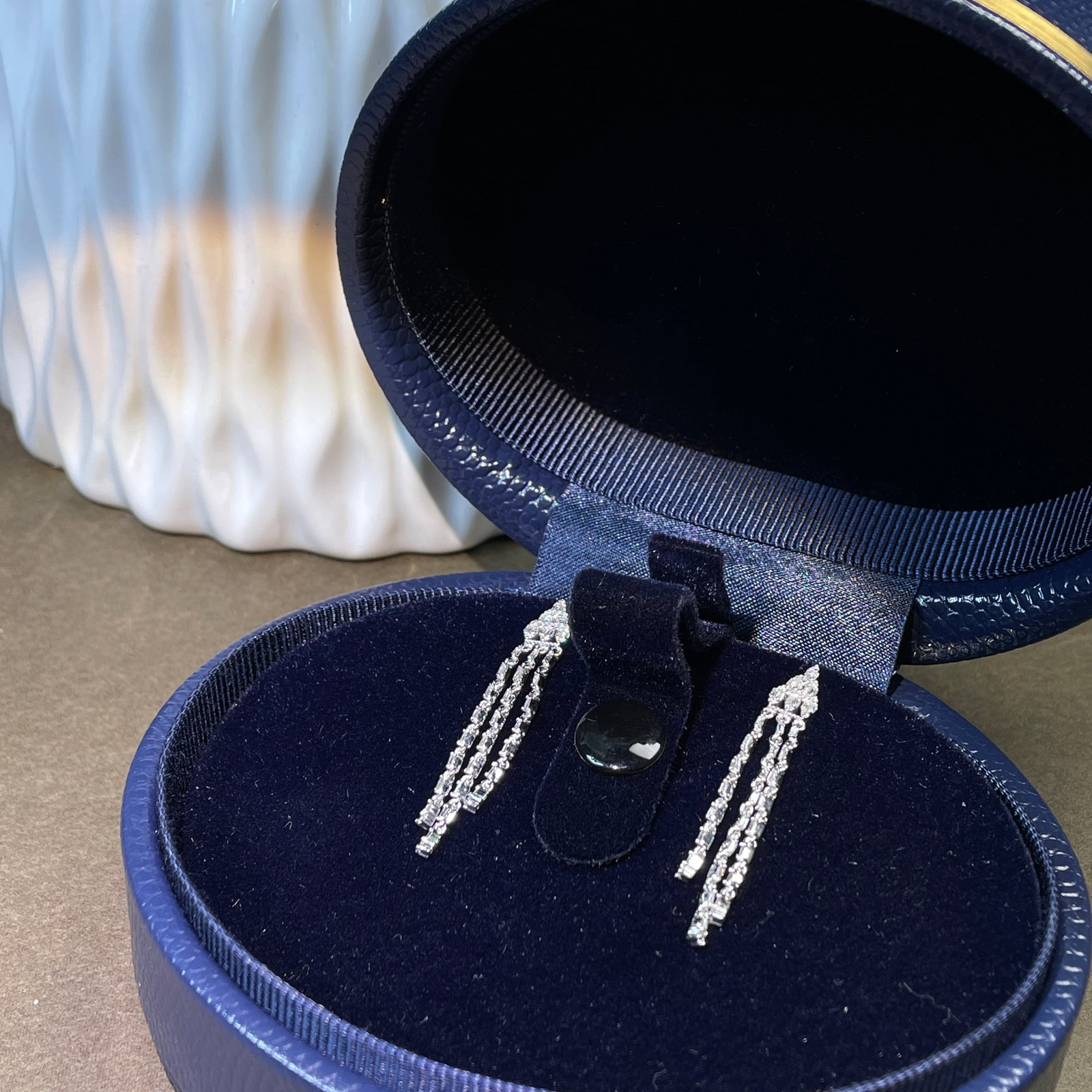 14k Gold 0.58 Ct Natural H Diamond Earrings - 6