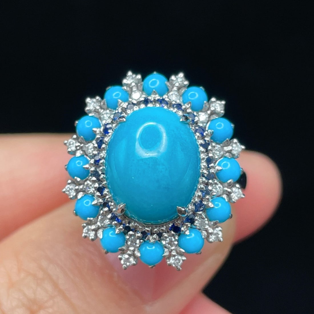 14k Gold 3.95 Ctw Natural Blue Turquoise & Diamond Ring: Ref:231171065 // gold content:14k gold // ring size:7. 25us // // main gemstone:blue turquoise // shape:oval // carat weight:3. 75ct // color:blue // treatment:natural // // adjacent gemstone 2 :