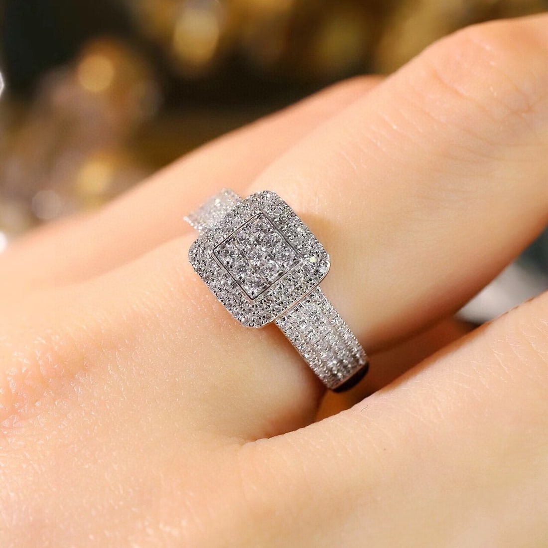 14k Gold 0.6 Ct Natural H Diamond Ring - 8