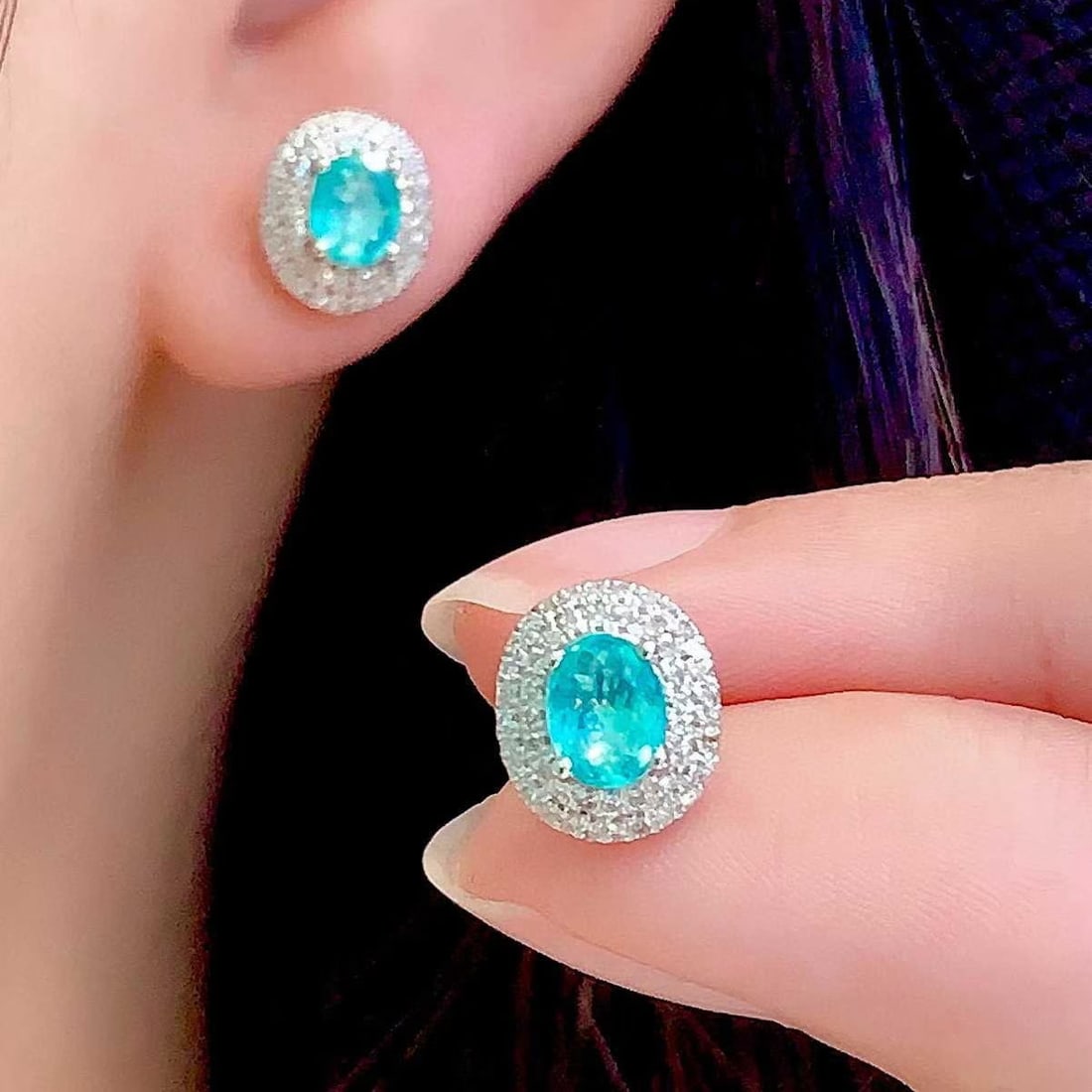14k Gold 0.8 Ct Natural Paraiba Tourmaline & Diamond Earrings - 3