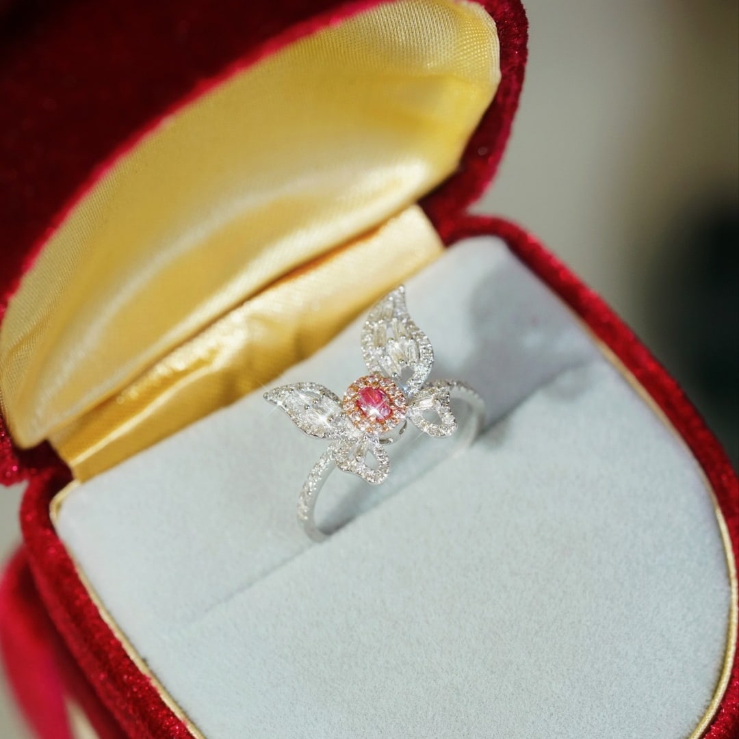 14k Gold 0.60 Ctw Natural Pink Diamond & Diamond & Butterfly Ring - 8