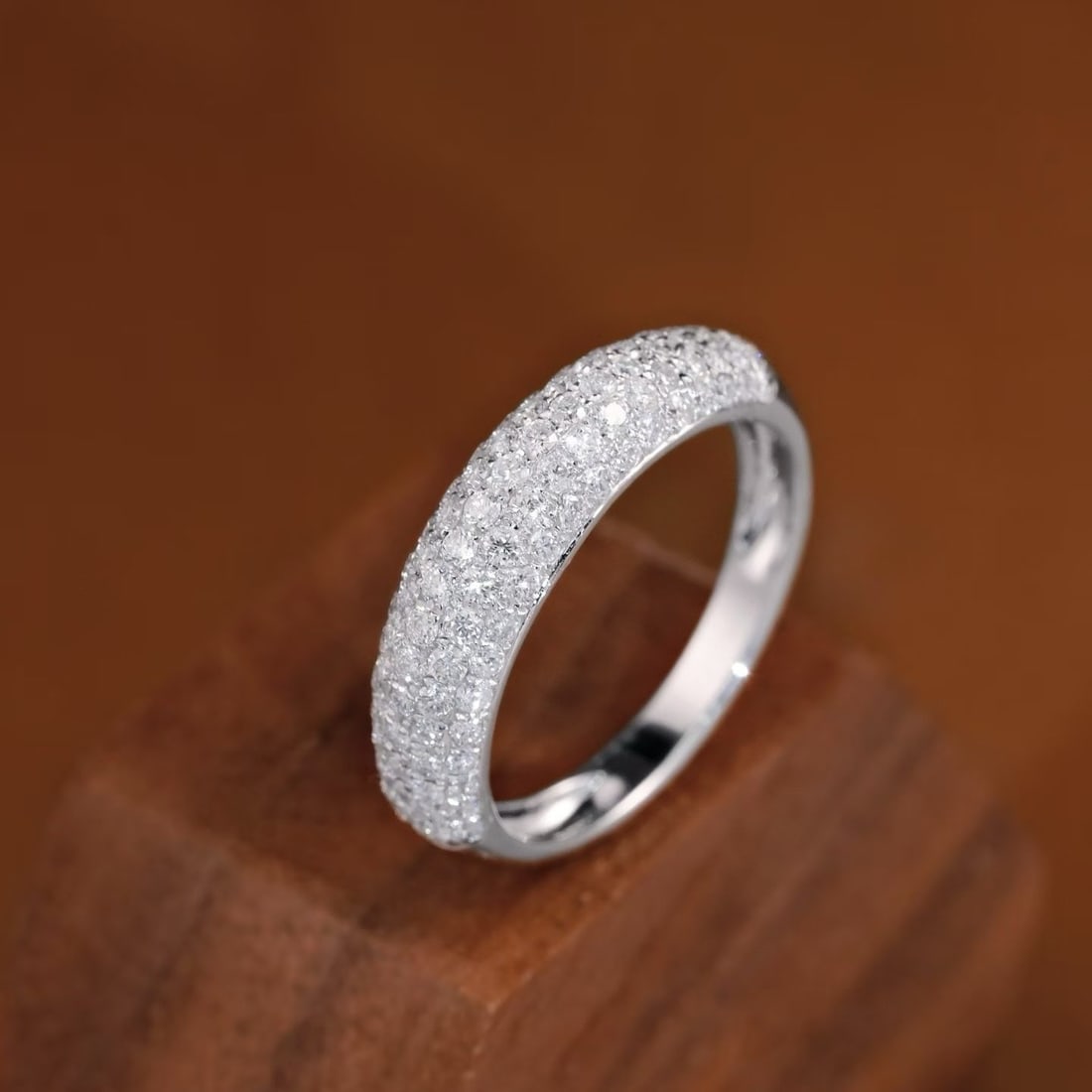 14k Gold 1.1 Ct Natural H Diamond Ring: Ref:231171181 // gold content:14k gold // ring size:7. 25us // // main gemstone:diamond // shape:round // carat weight:1. 1ct // clarity grade:vs-si // color:h // treatment:natural // cut grade:g //