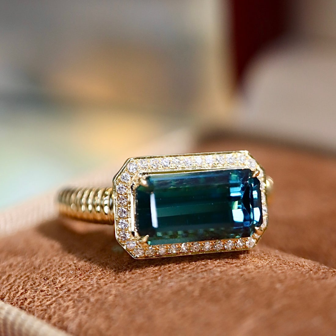 14k Gold 2.42 Ctw Natural Tourmaline & Diamond Ring - 6