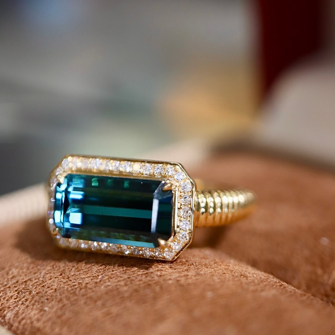 14k Gold 2.42 Ctw Natural Tourmaline & Diamond Ring - 7