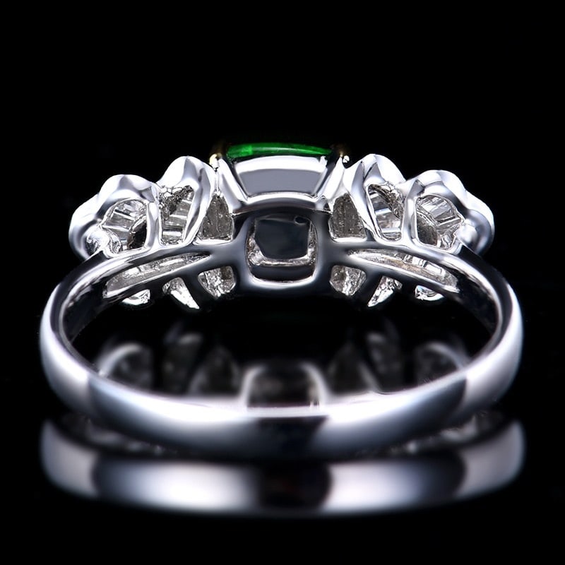 14k Gold 1.43 Ctw Vivid Green Natural Emerald & Diamond Ring - 5