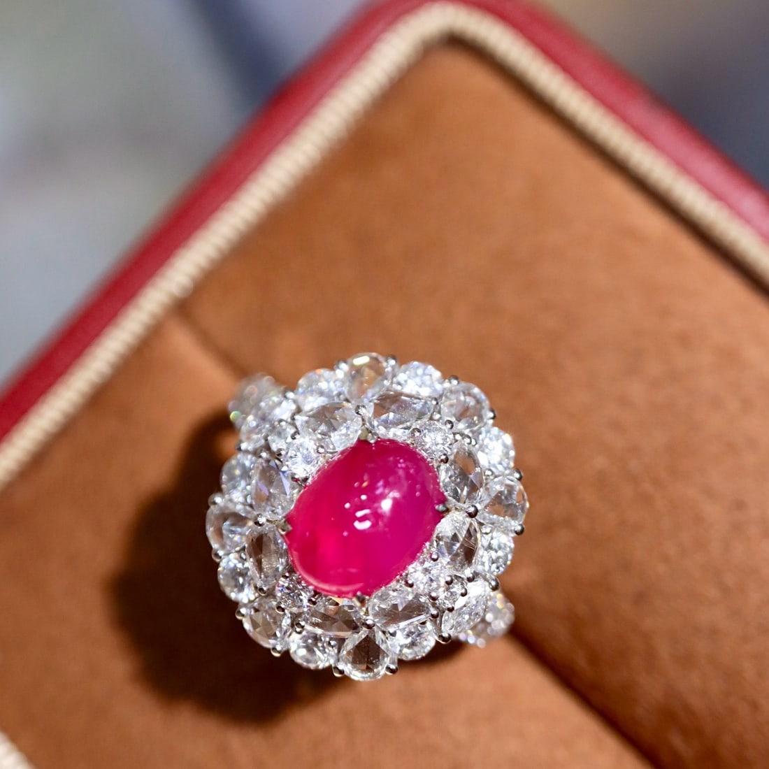 14k Gold 4.07 Ctw Natural Ruby & Diamond Ring: Ref:231172030 // gold content:14k gold // ring size:7. 25us // // main gemstone:ruby // shape:oval // carat weight:2. 45ct // color:red // treatment:natural // // adjacent gemstone 2 : diamond // shap