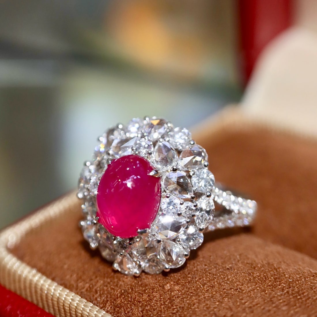 14k Gold 4.07 Ctw Natural Ruby & Diamond Ring - 5